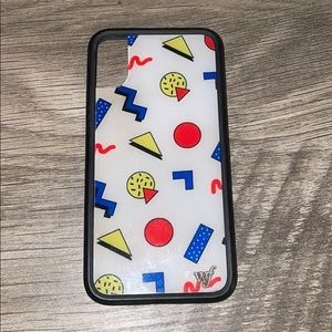 Emma Chamberline Wildflower phone case I phone xs.